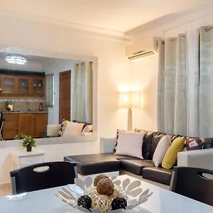 J. B Apartamento